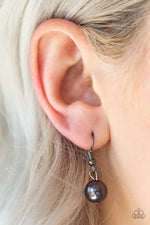 Party Pearls - Black   974N